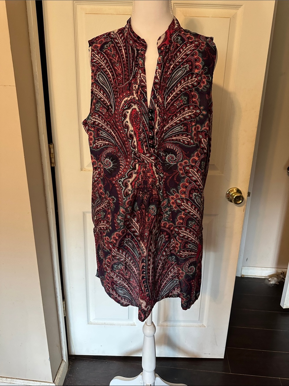 Charter Club Sleeveless Paisley Shell in Burgundy and Black